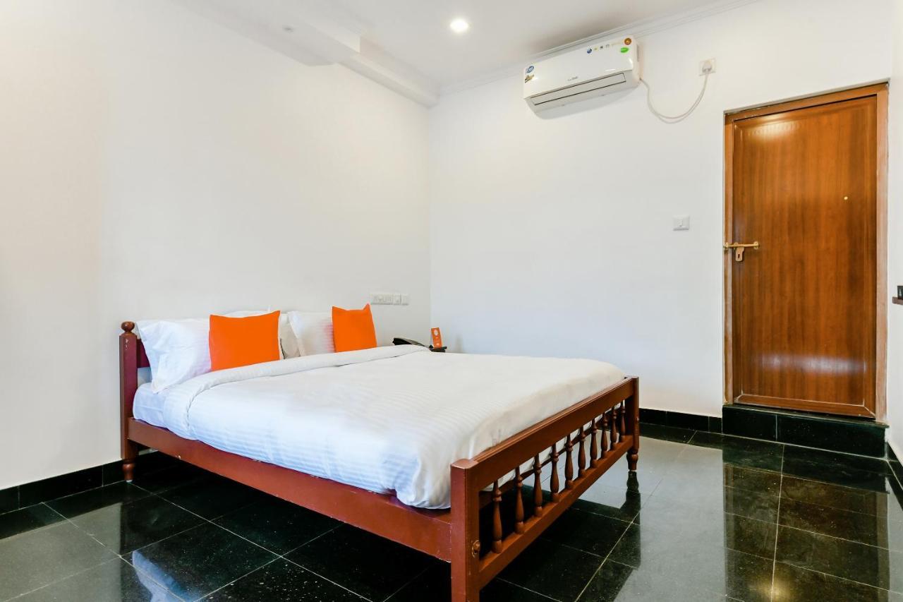 Spot On 39480 Vattekad Tourist Home Kakkanad Luaran gambar
