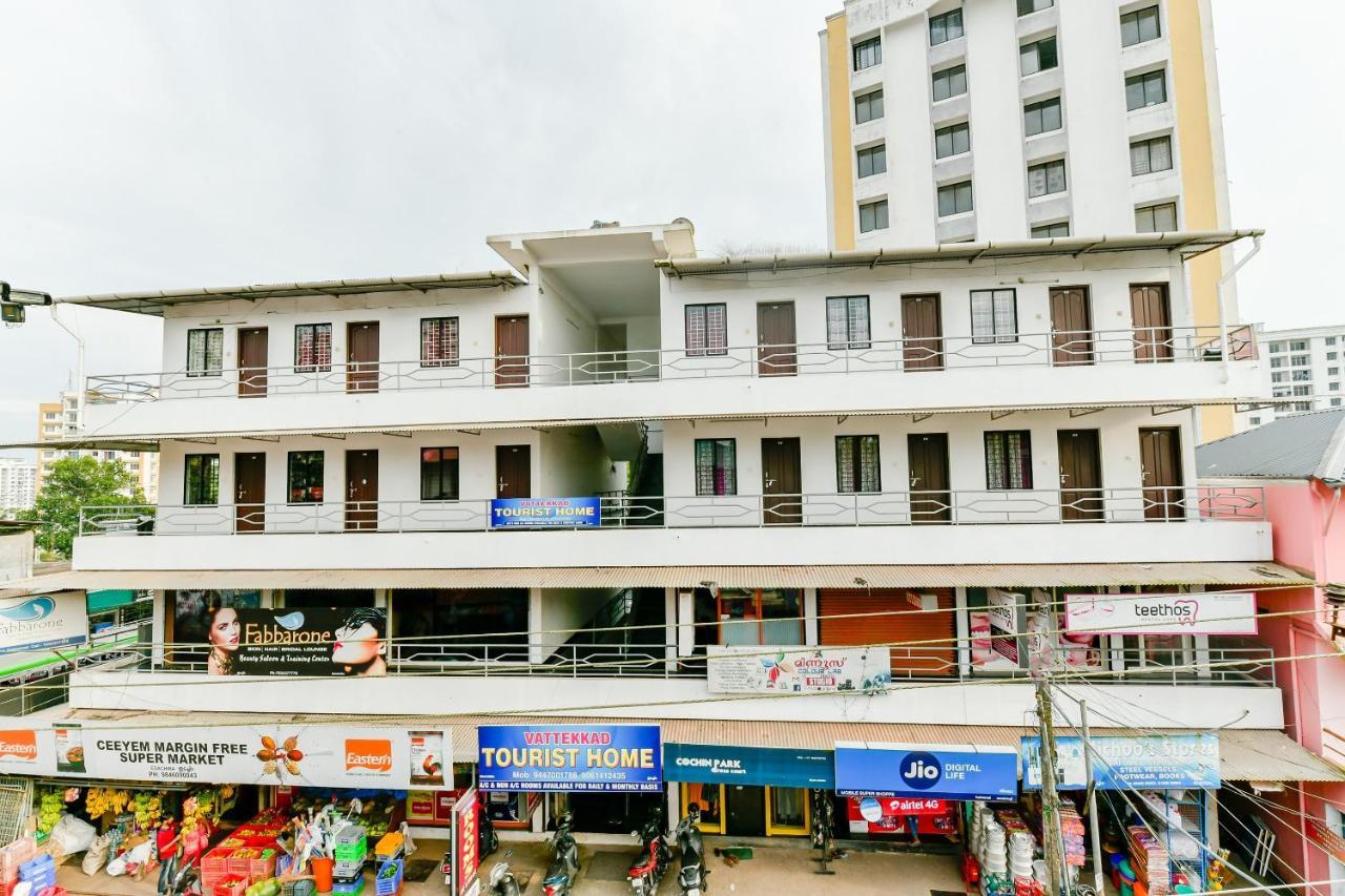 Spot On 39480 Vattekad Tourist Home Kakkanad Luaran gambar